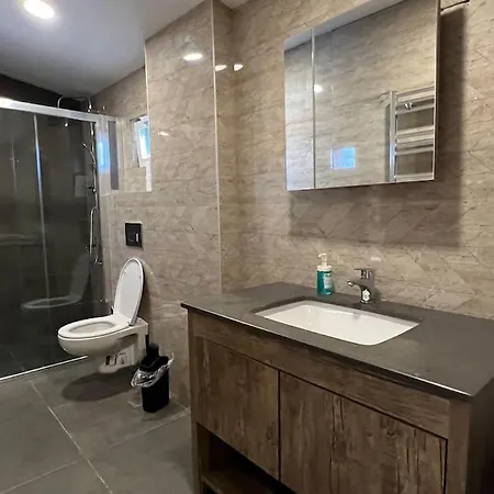 Live Go Bahcekoy 18 * Estambul